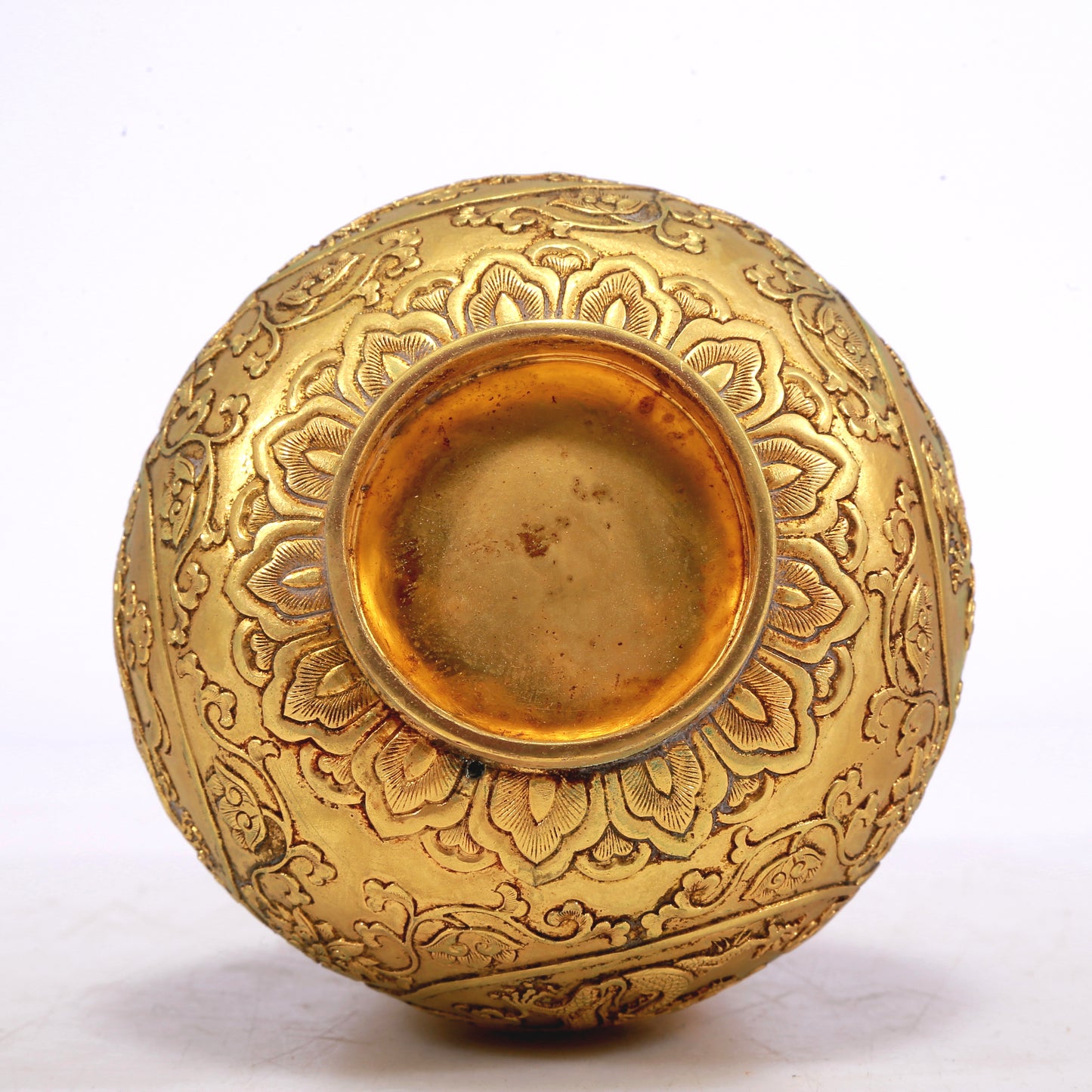 A Wonderful Gilt-Bronze 'Scrolling Lotus& Dragon' Gourd-Form Vase