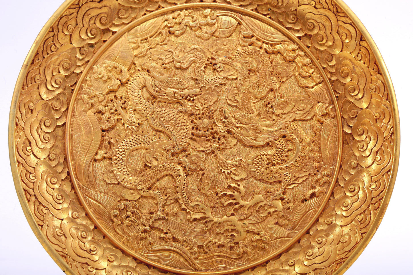 A Wonderful Gilt-Bronze 'Dragon& Auspicious Cloud' Dish