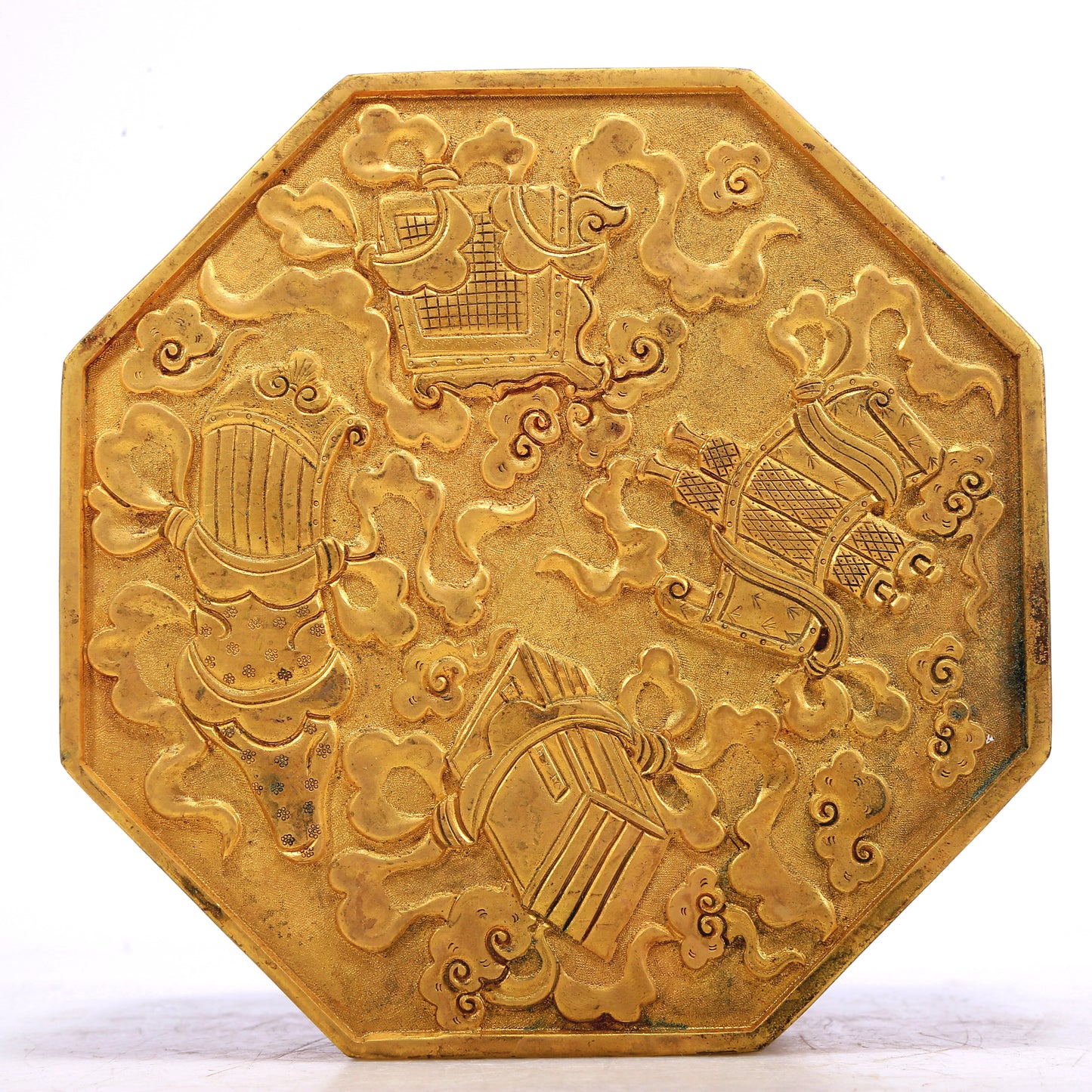A Wonderful Gilt-Bronze 'Auspicious Cloud& Weapons Of The Eight Immortals' Box