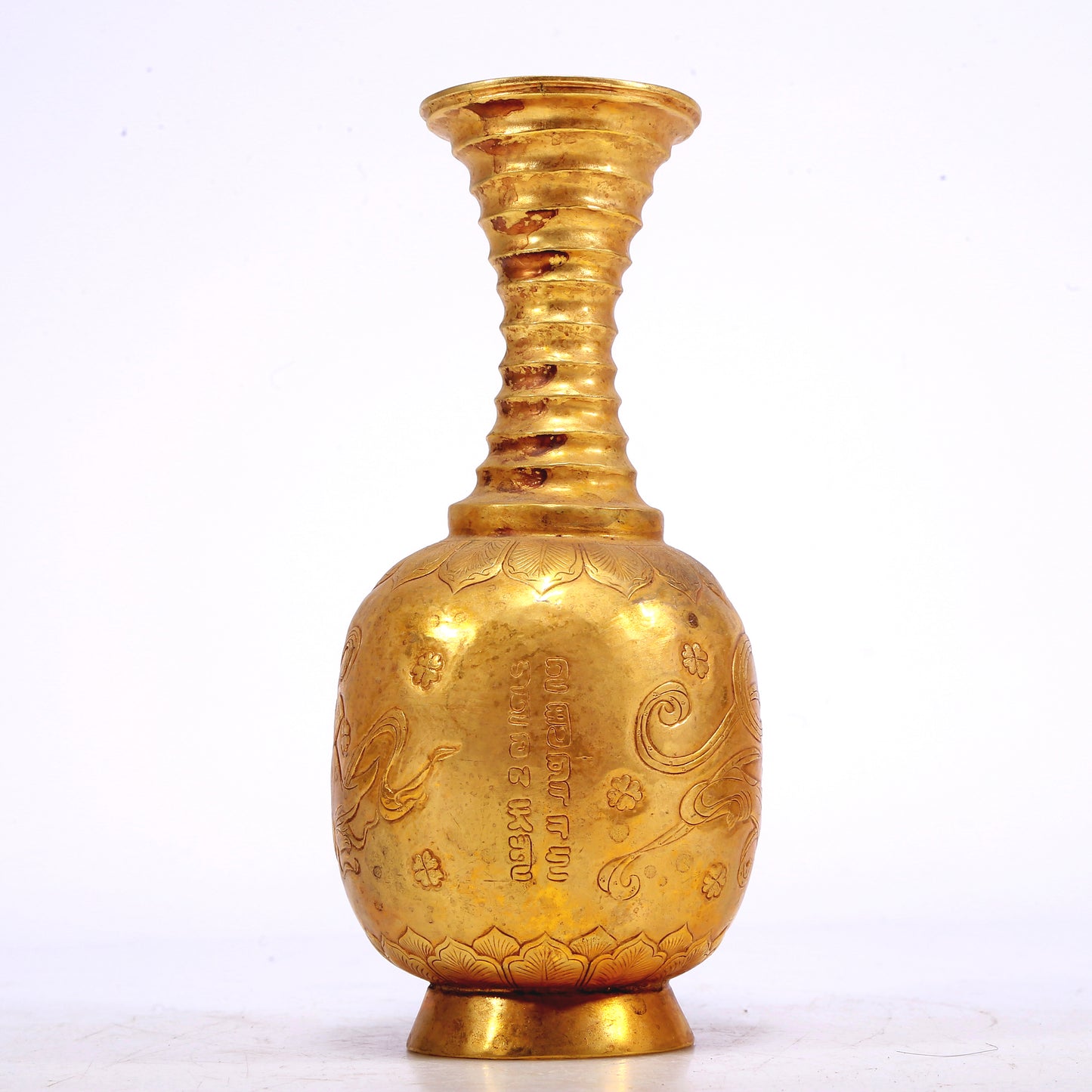 A Wonderful Gilt-Bronze 'Bodhisattva' Pot With Inscriptions