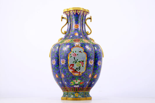 A stunning cloisonné vase with flower and bird patterns