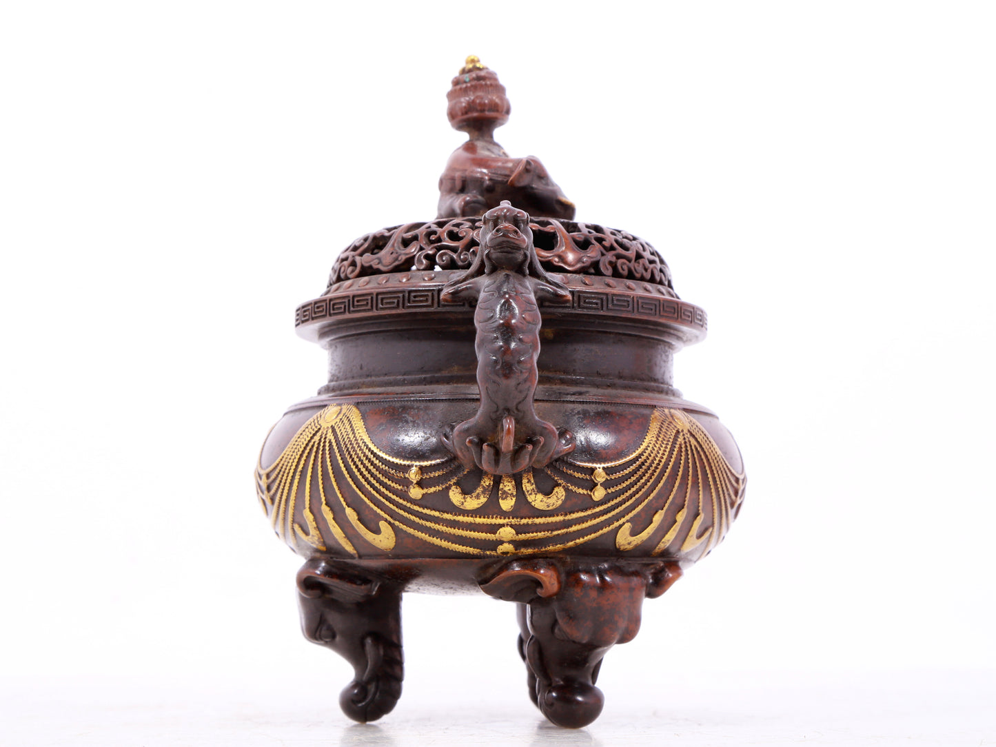 An exquisite gilt bronze elephant-patterned two-eared and tripod censer with lid