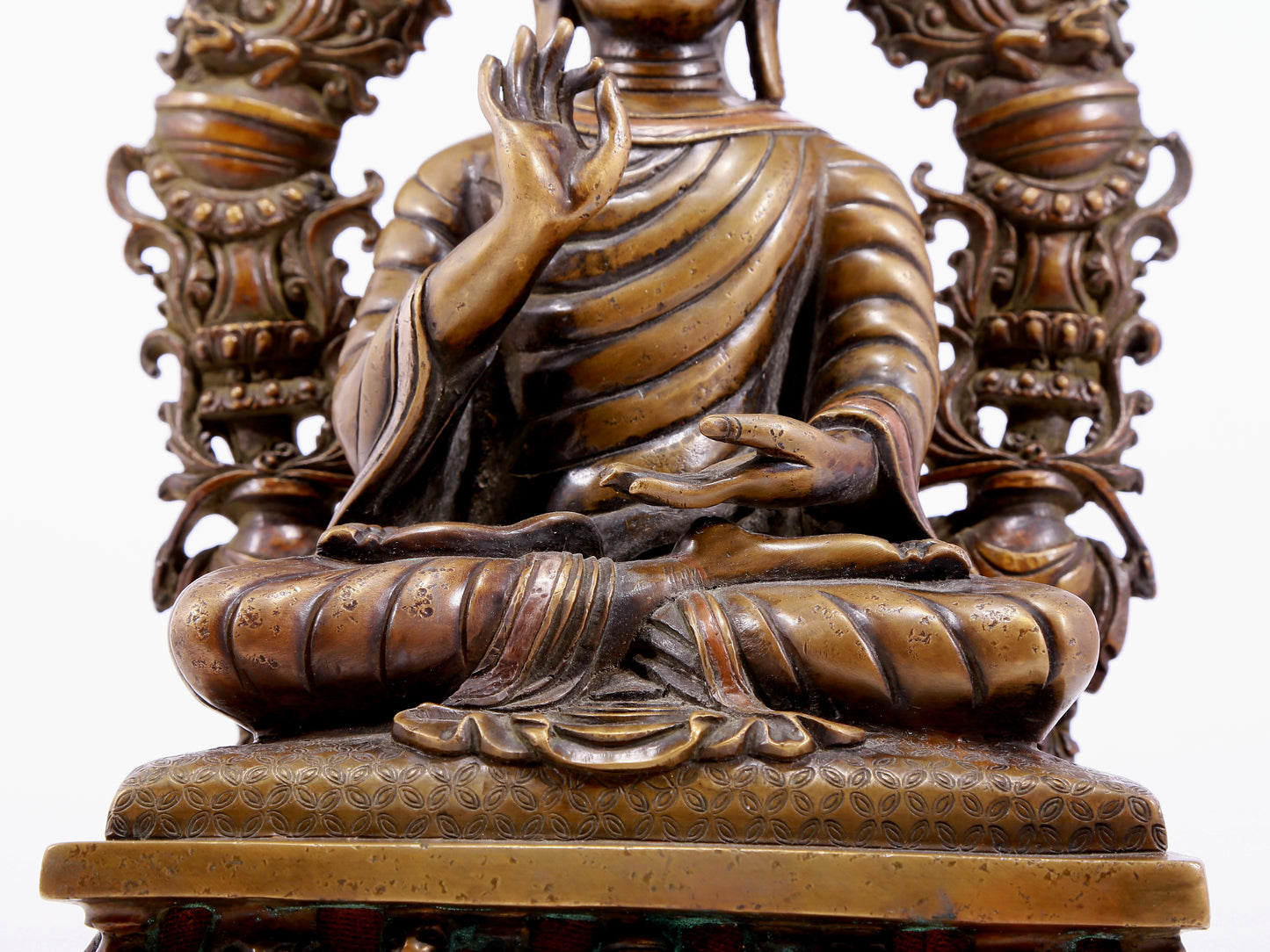 An Archaic Alloy-Copper Silver-Inlaid Figure Of Buddha Shakyamuni
