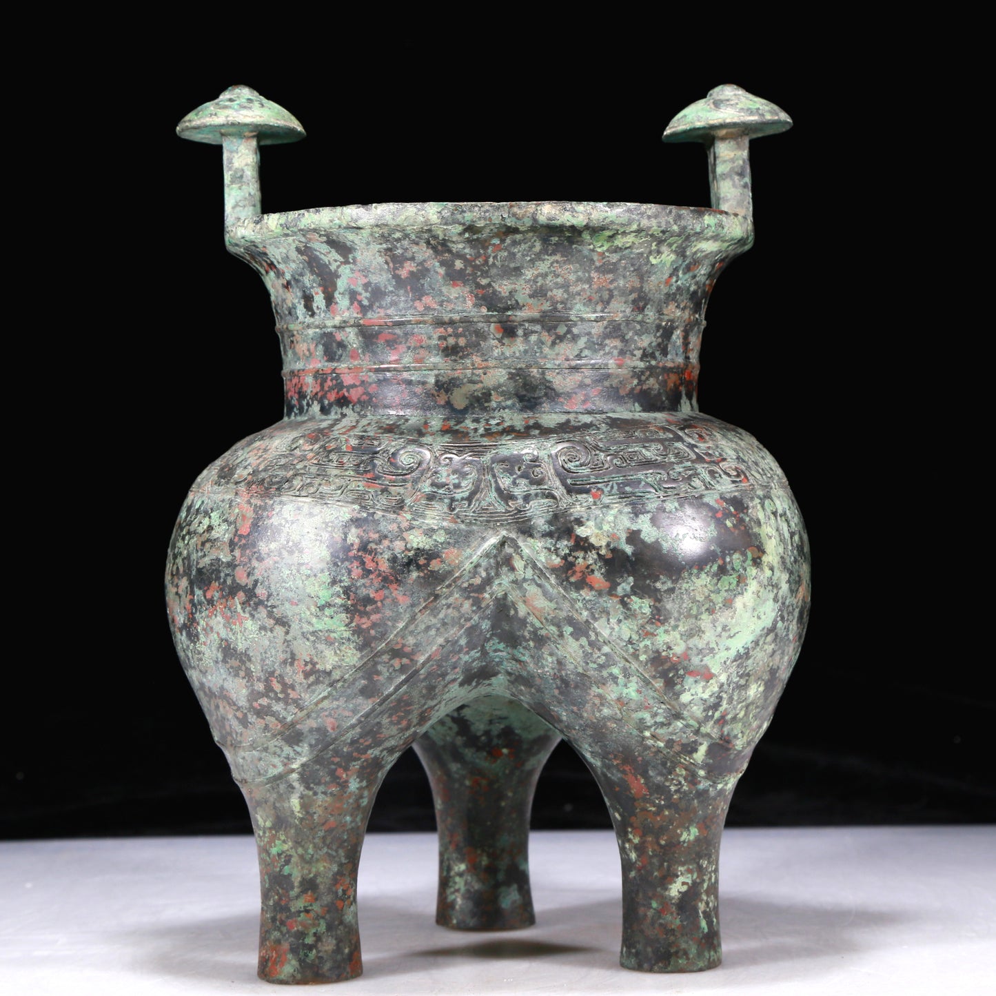 An Excellent Bronze 'Auspicious Beast' Tripod Cup With Inscriptions
