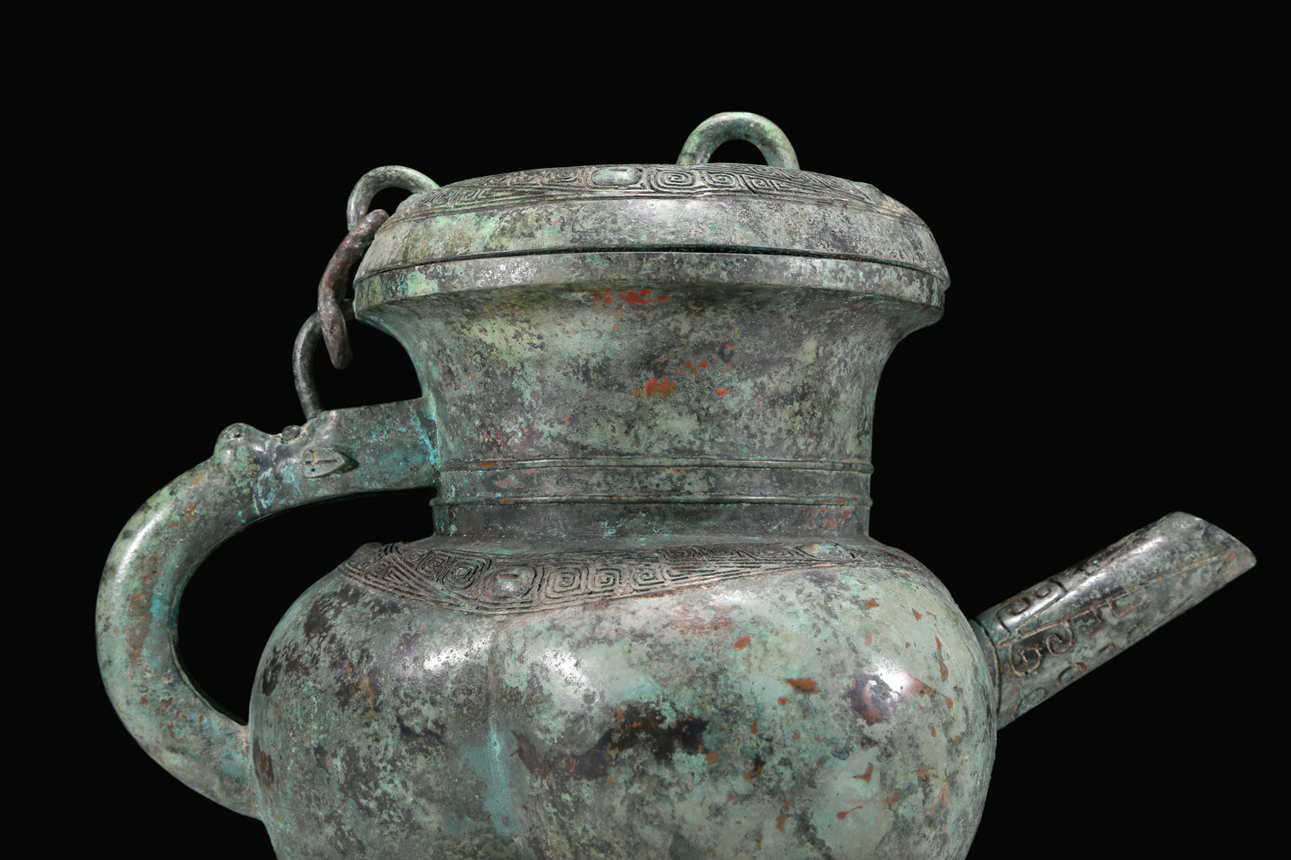 An Excellent Bronze 'Auspicious Beast' Tripod Ewer