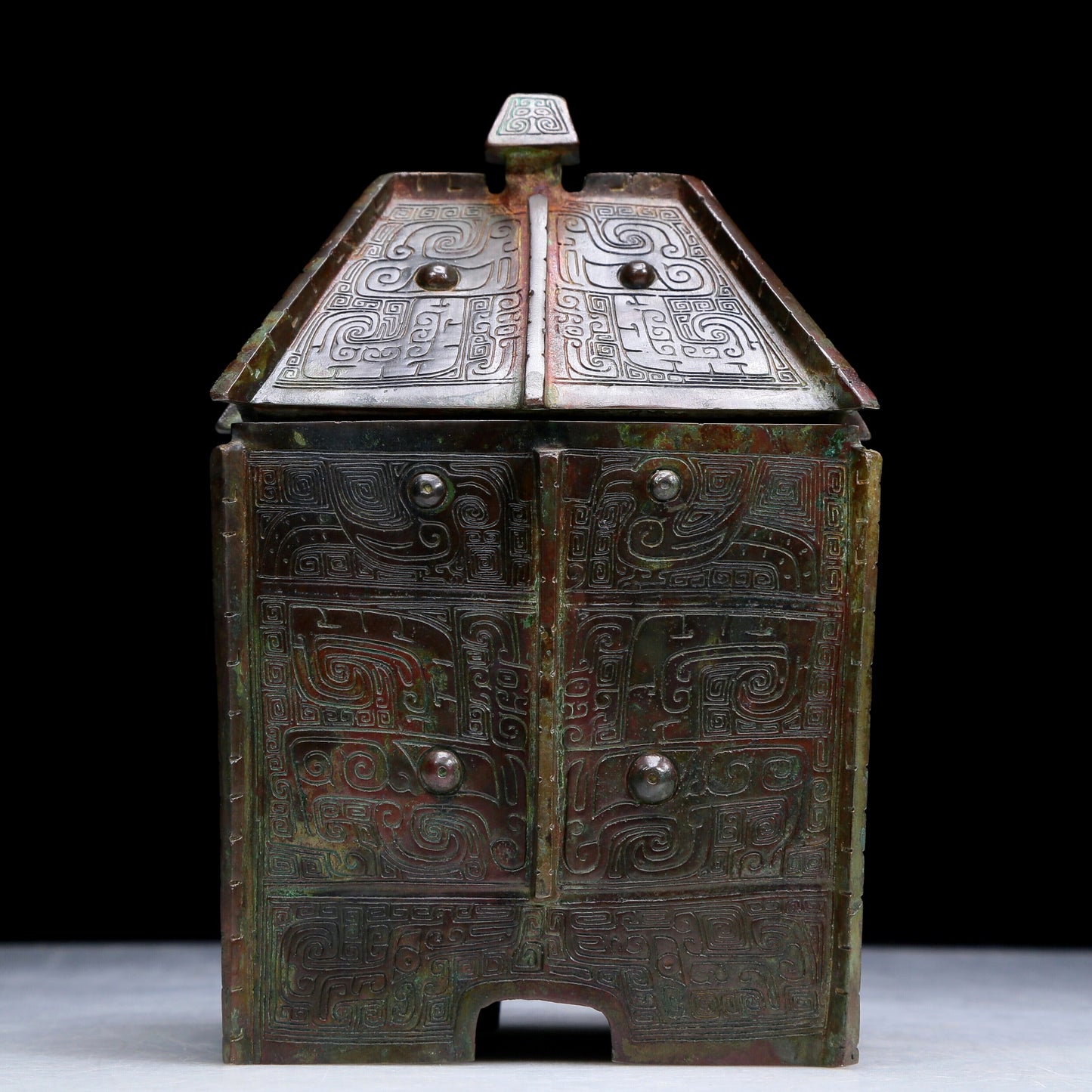 An Archaic Bronze 'Animal Mask' Jar With Inscriptions