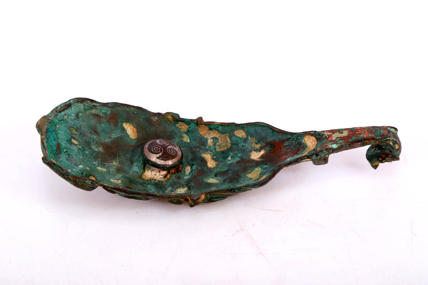An Archaic Bronze Gold& Silver-Inlaid 'Auspicious Beast' Belt-Hook