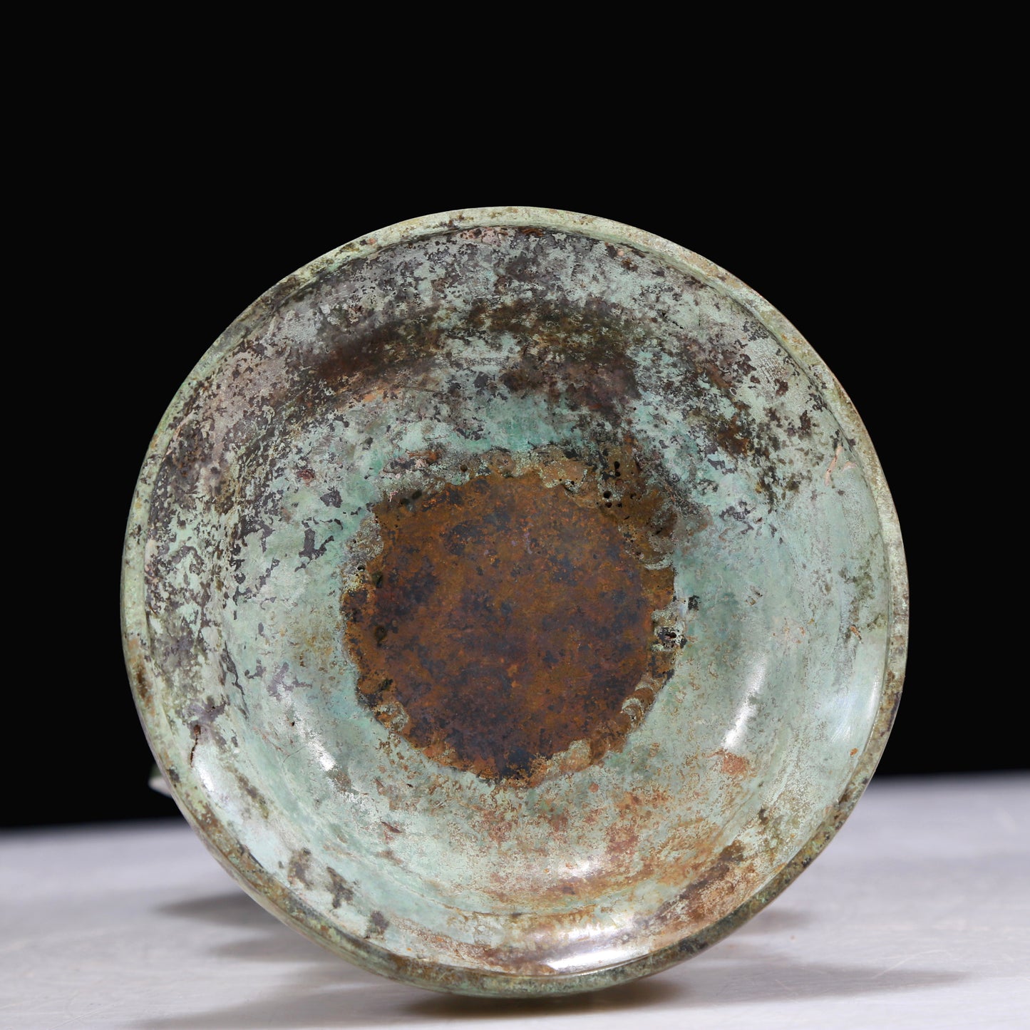 A Superb Bronze Figure Of Guanyin