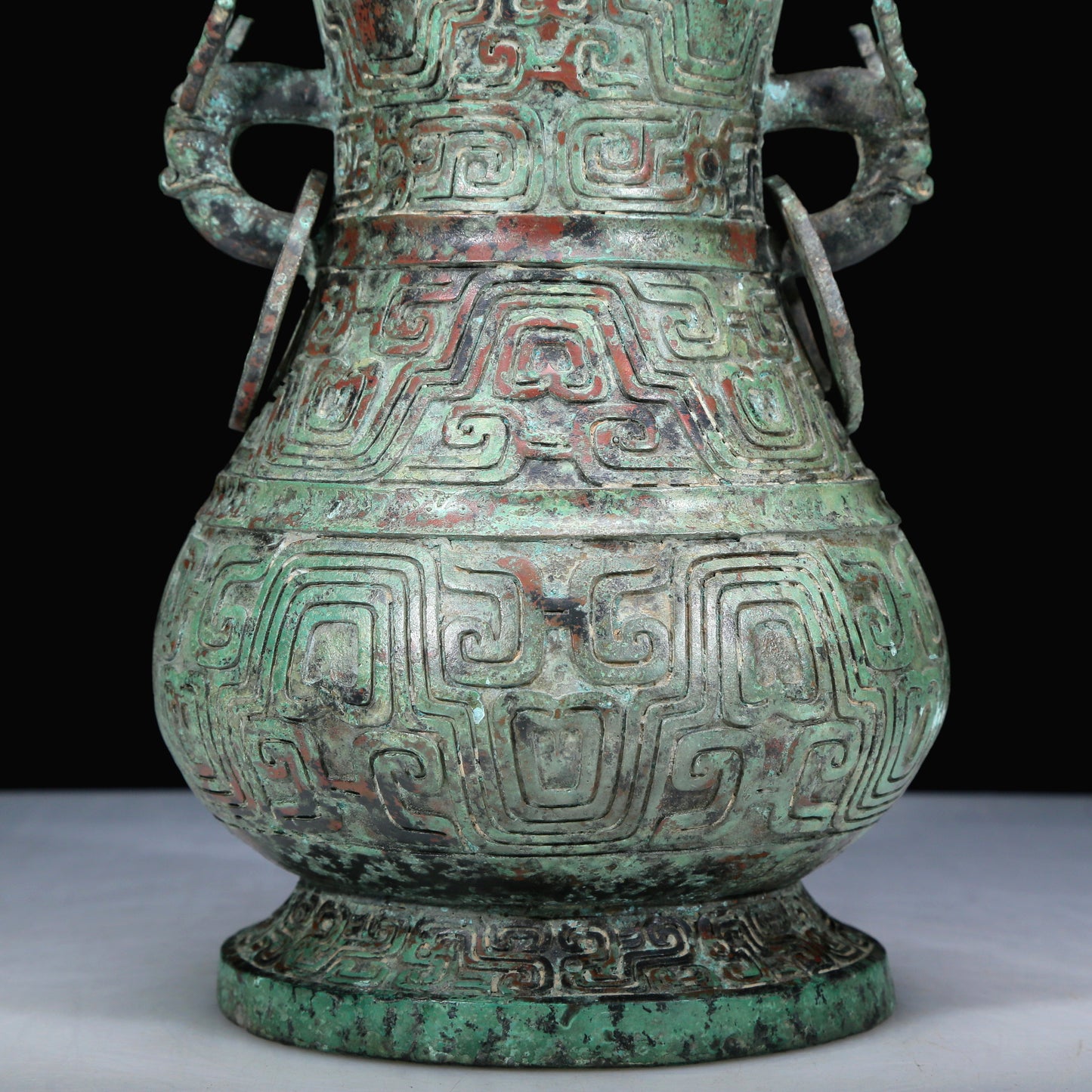 An Archaic Bronze 'Dragon' Vase And Cover With Inscriptions