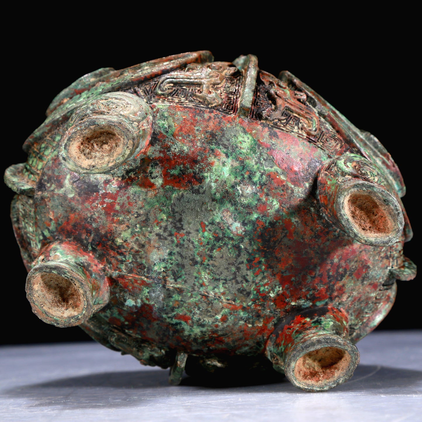 A Superb Bronze 'Auspicious Beast' Jar