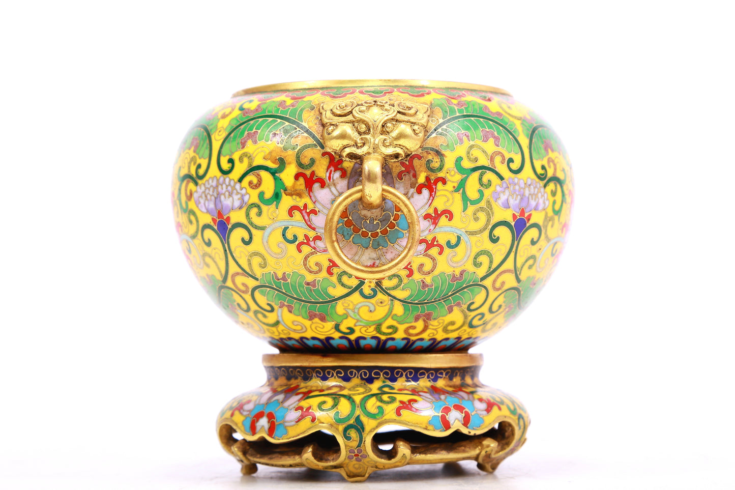 A cloisonné bowl with lotus pattern and auspicious animal ears