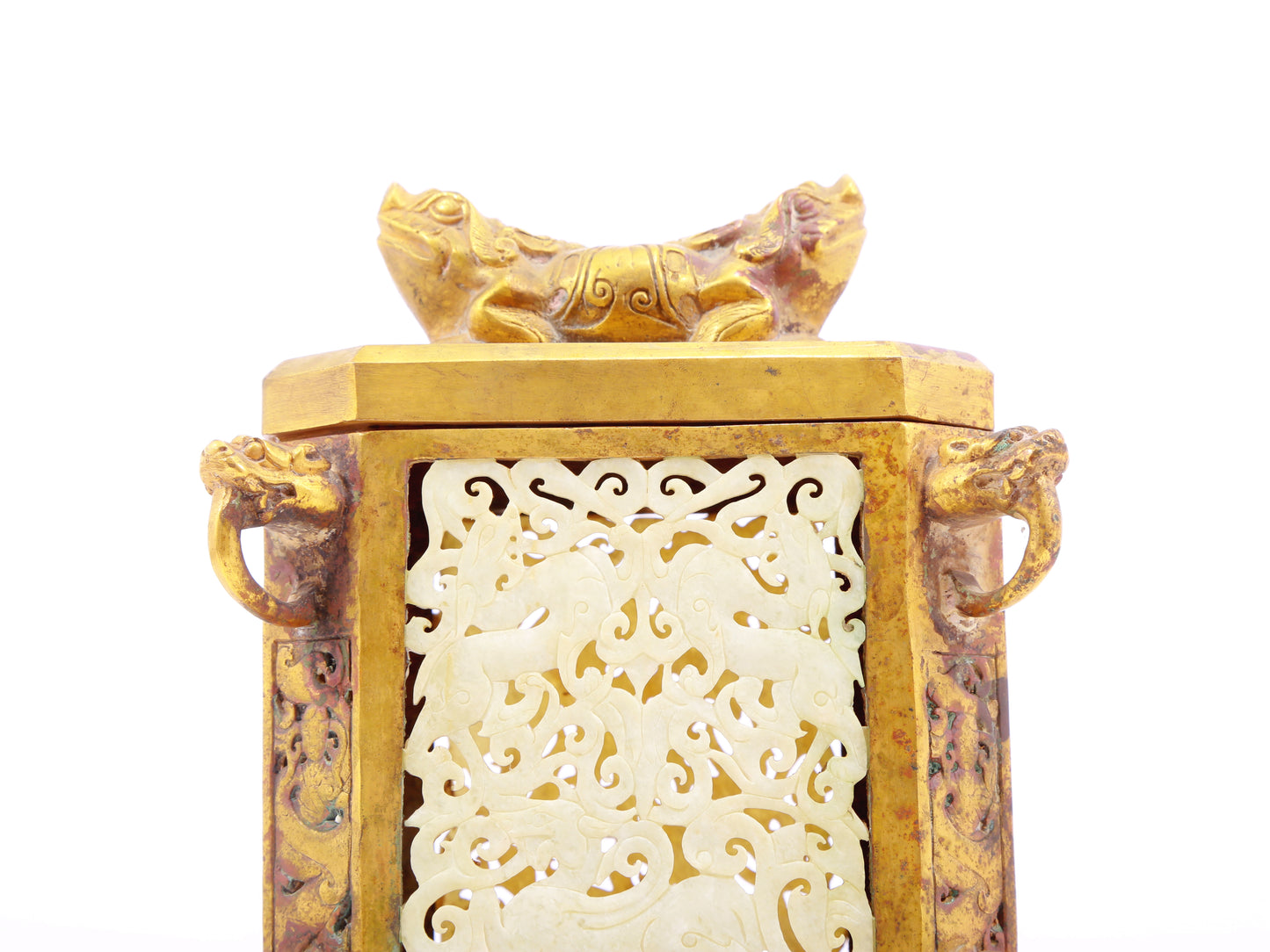 An exquisite bronze jar inlaid with white jade with auspicious animal patterns