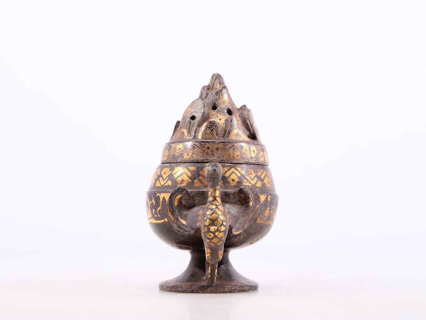 An exquisite bronze censer with gold and silver phoenix and floral patterns