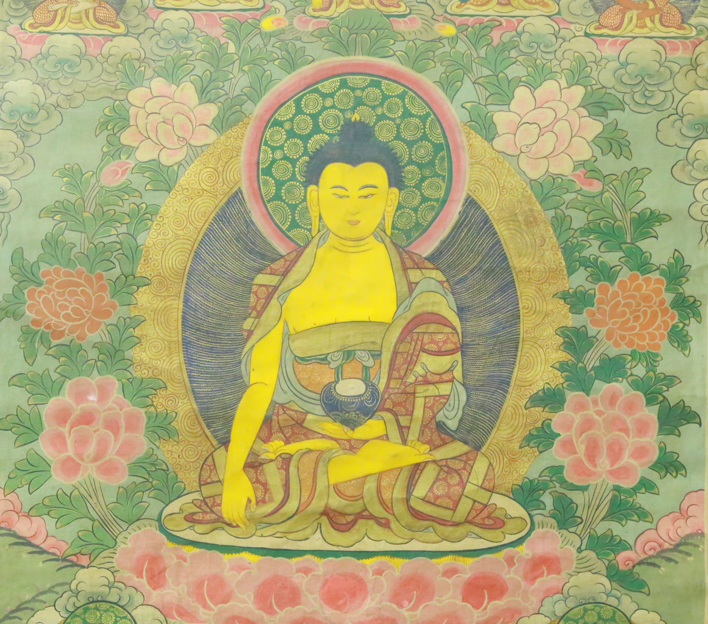 An Exquiste Painted Gold Gautama Buddha Thangka