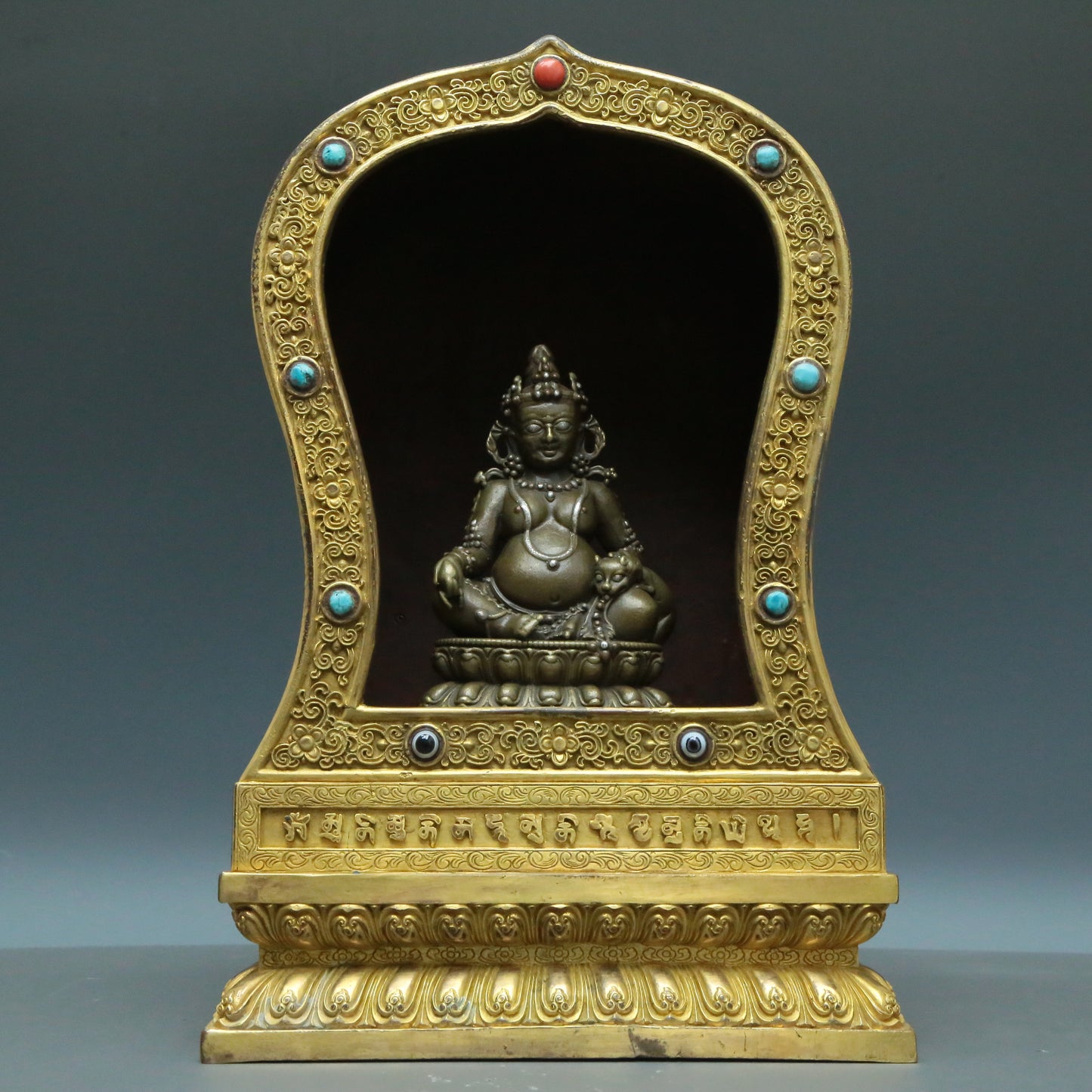 A Wonderful Alloy Copper Silver-Inlaid Figure Of Kubera And A Gilt-Bronze 'Weapons Of The Eight Immortals' Buddhist Shrine With Inscriptions
