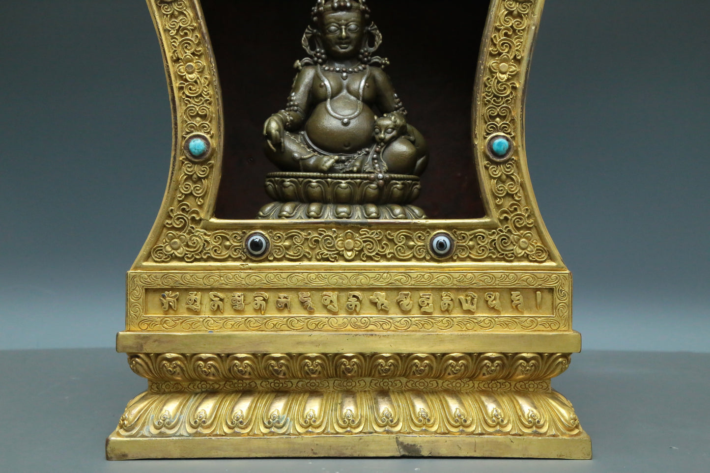 A Wonderful Alloy Copper Silver-Inlaid Figure Of Kubera And A Gilt-Bronze 'Weapons Of The Eight Immortals' Buddhist Shrine With Inscriptions