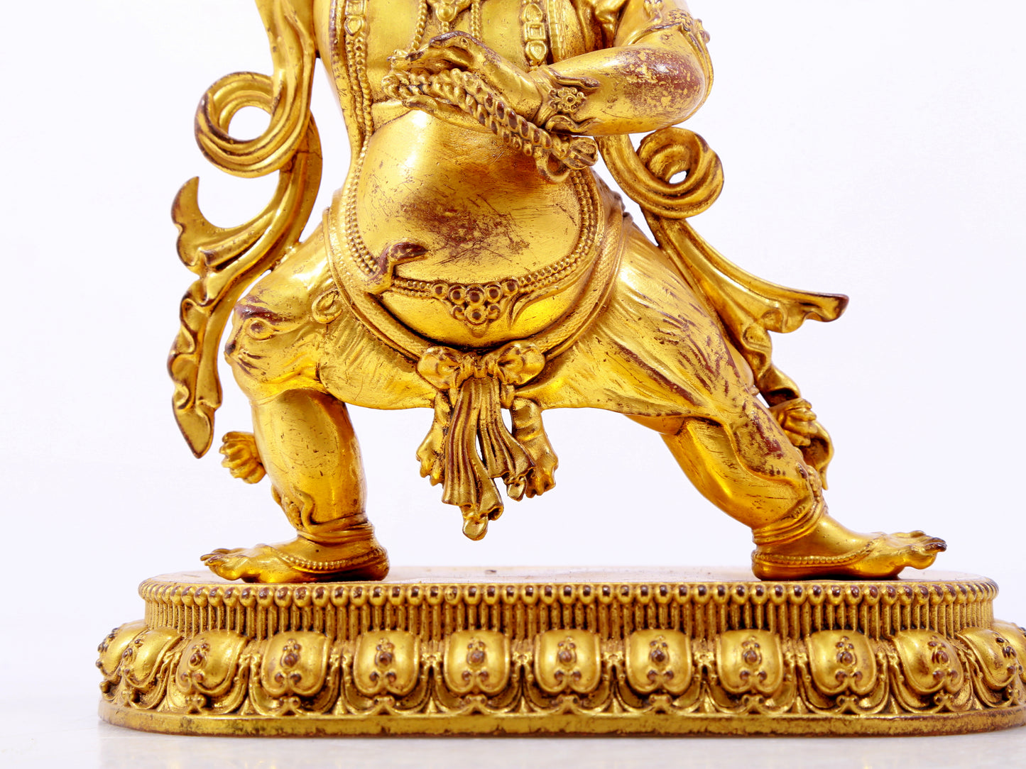 A solemn gilt bronze Vajra statue