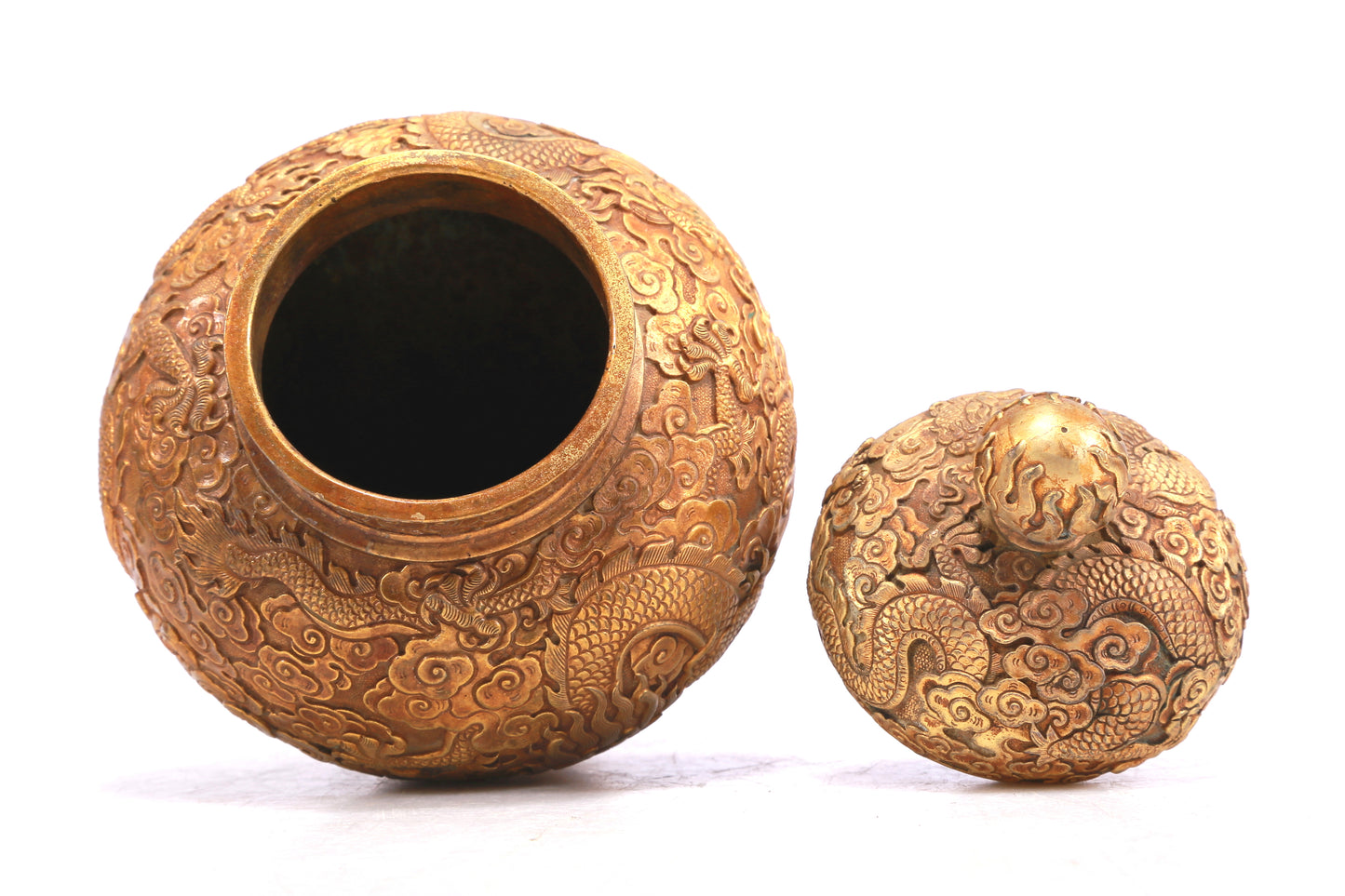 A Wonderful Pair Of Gilt-Bronze 'Dragon& Auspicious Cloud' Jars