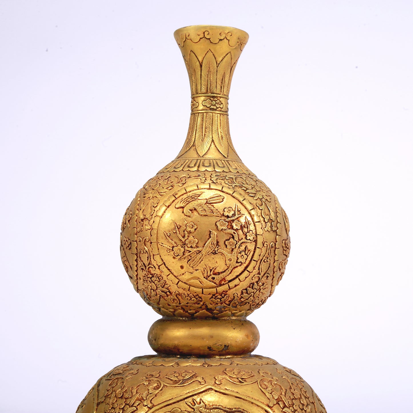 A Wonderful Gilt-Bronze 'Scrolling Lotus& Dragon' Gourd-Form Vase