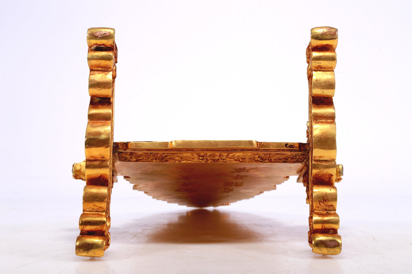 A Wonderful Gilt-Bronze 'Auspicious Beast' Table Screen