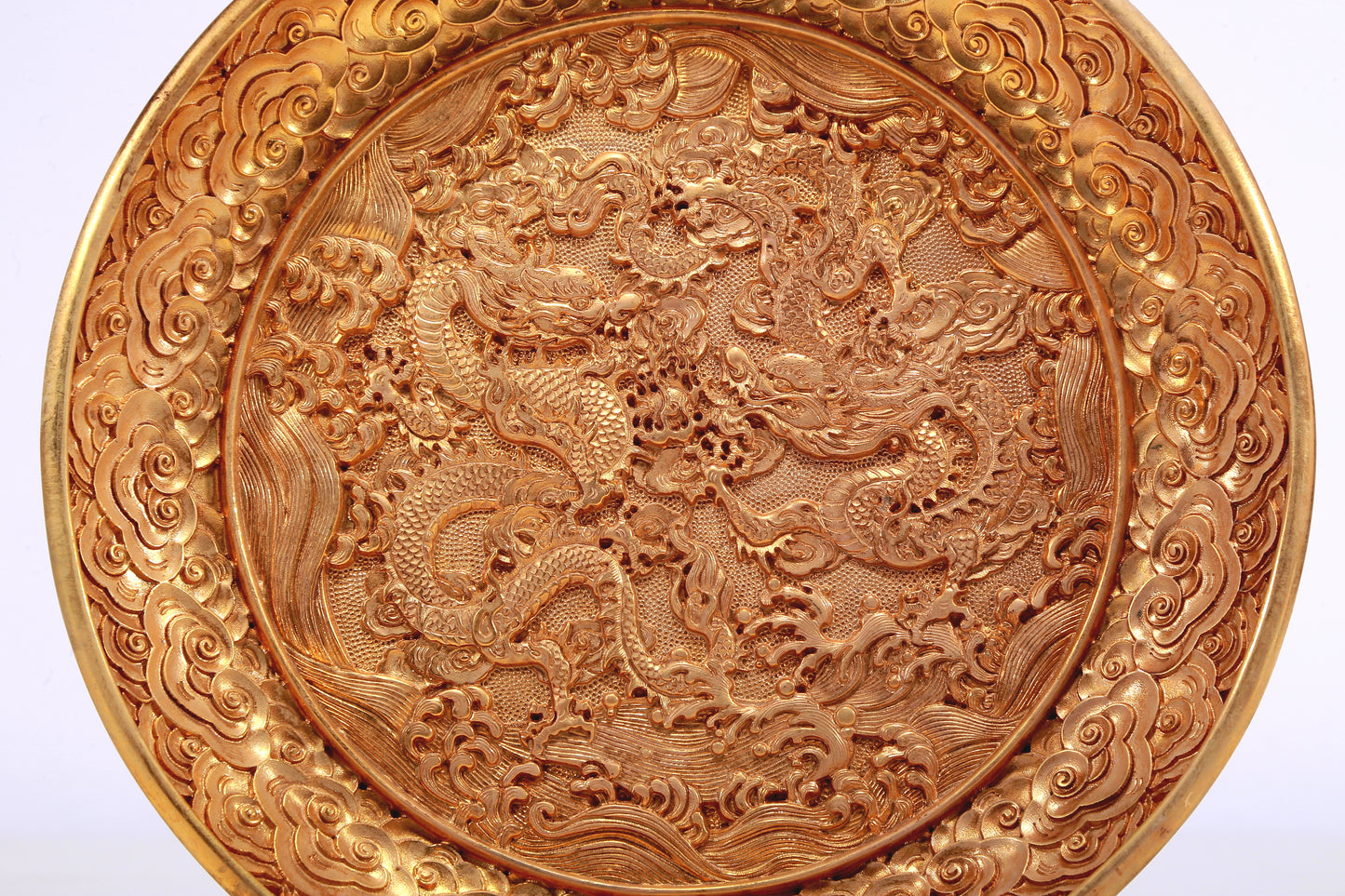 A Wonderful Gilt-Bronze 'Dragon& Auspicious Cloud' Dish