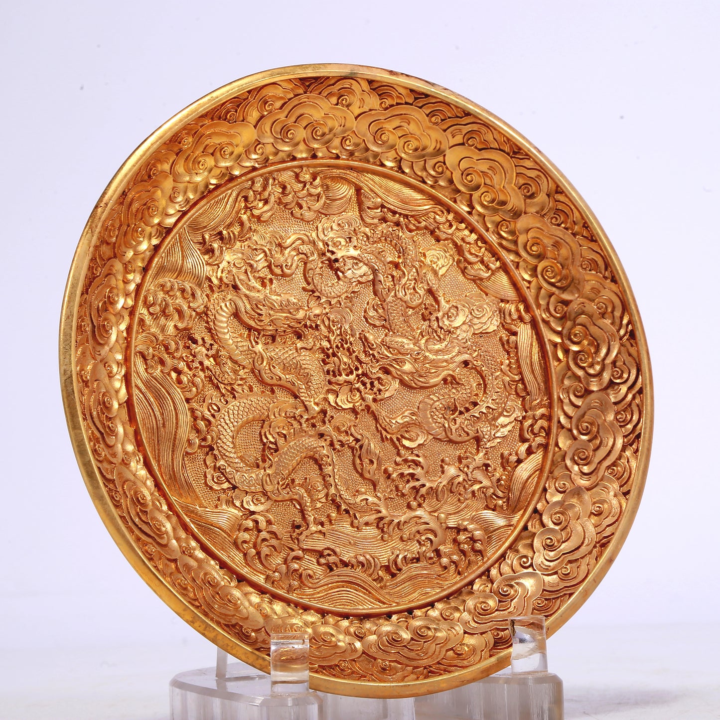 A Wonderful Gilt-Bronze 'Dragon& Auspicious Cloud' Dish