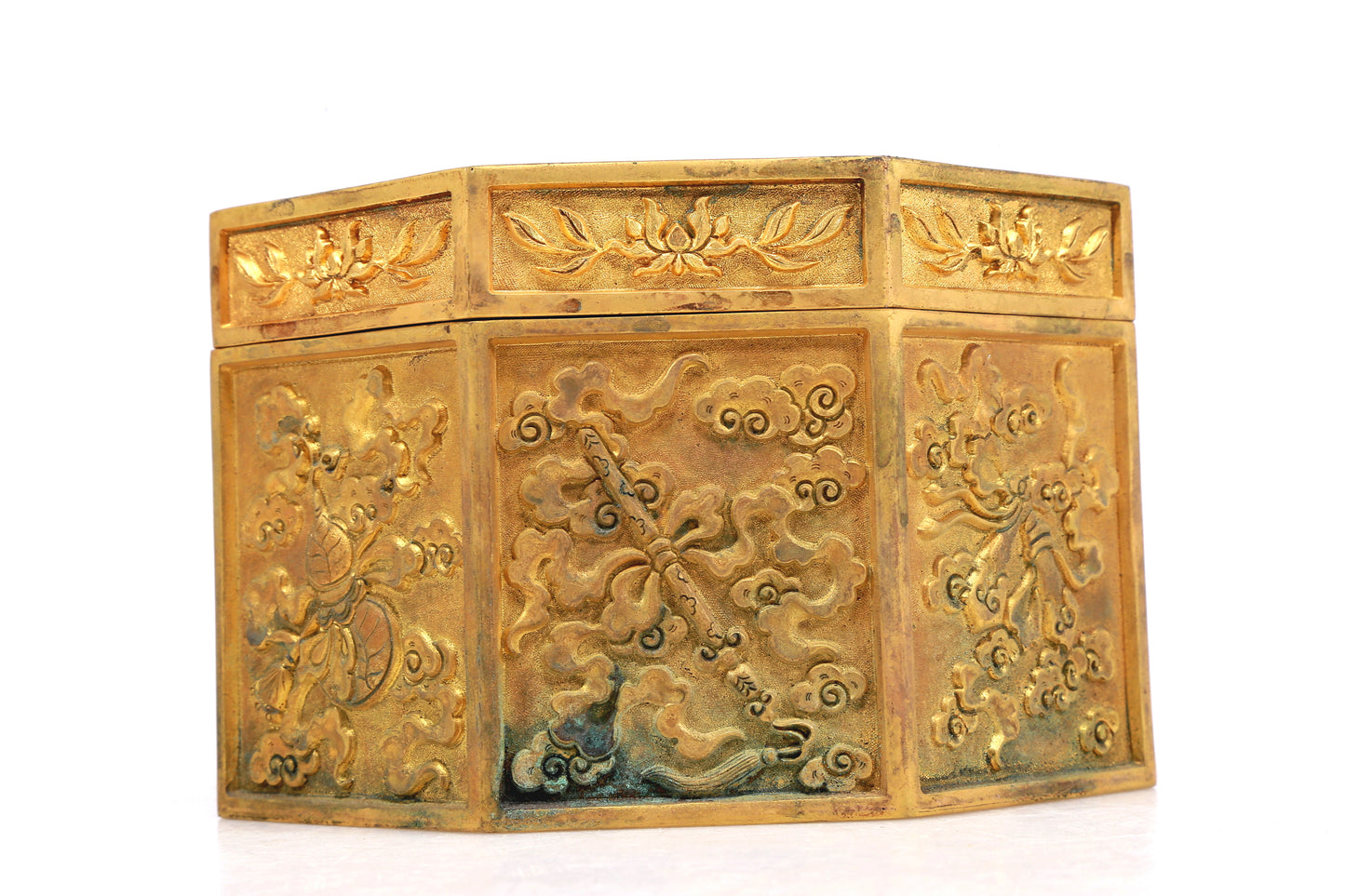 A Wonderful Gilt-Bronze 'Auspicious Cloud& Weapons Of The Eight Immortals' Box