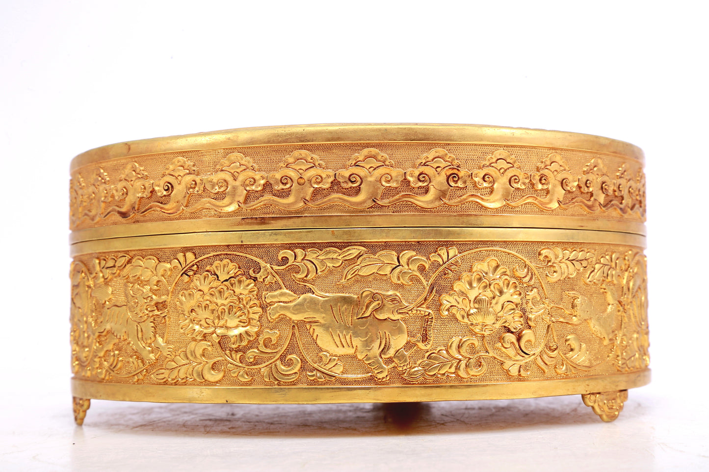 A Wonderful Gilt-Bronze 'Scrolling Lotus& Phoenix' Tripod Box