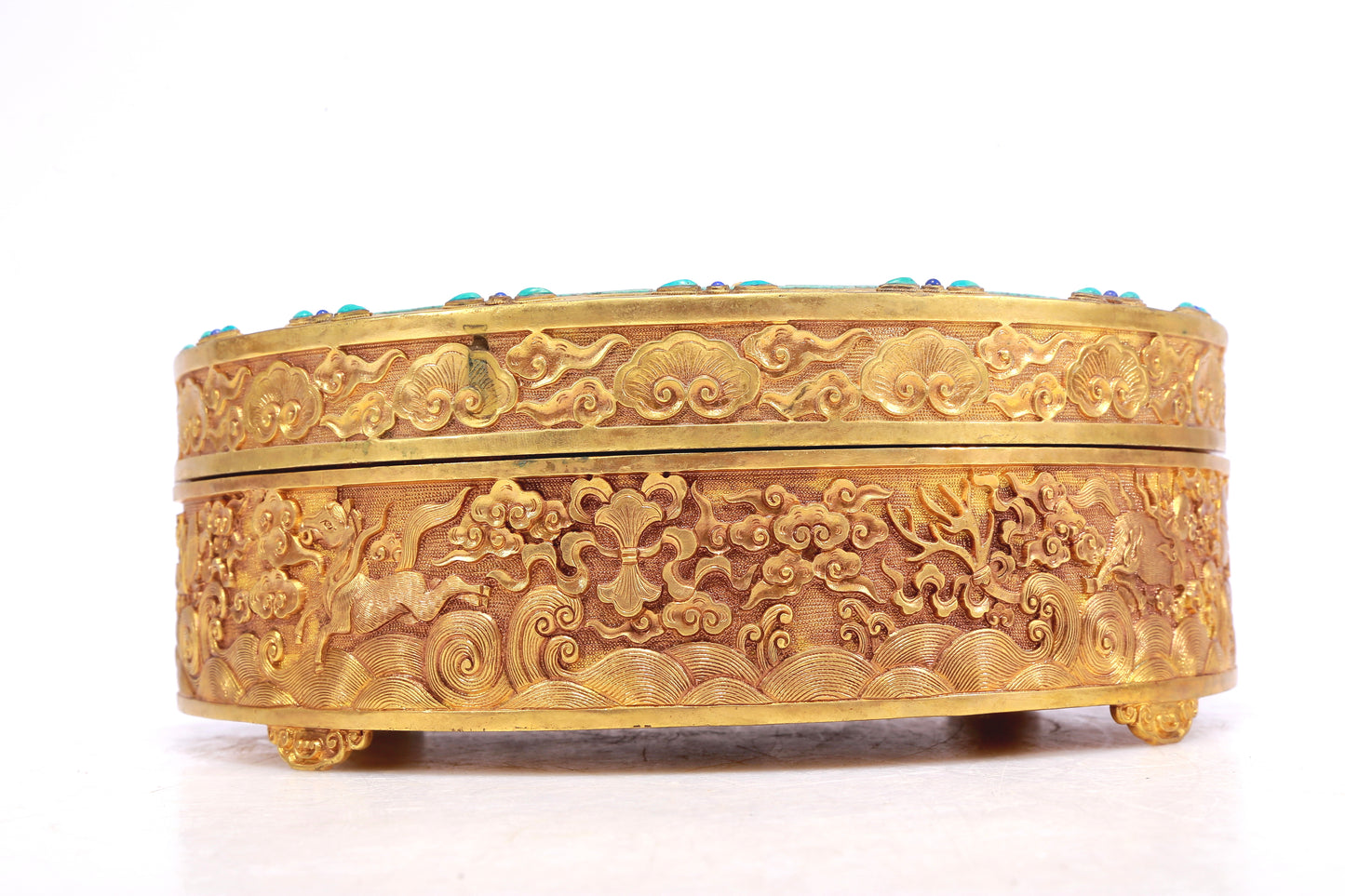 A Wonderful Gilt-Bronze Turquoise-Inlaid 'Dragon& Auspicious Cloud' Box
