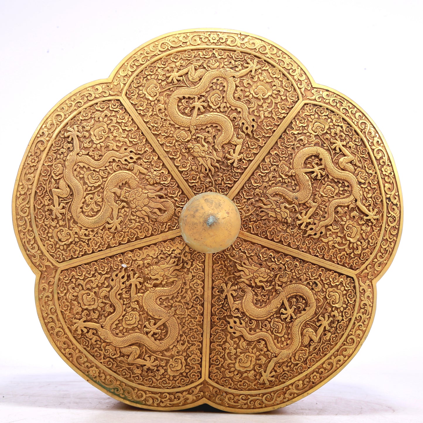 A Wonderful Gilt-Bronze 'Dragon& Auspicious Cloud' Box