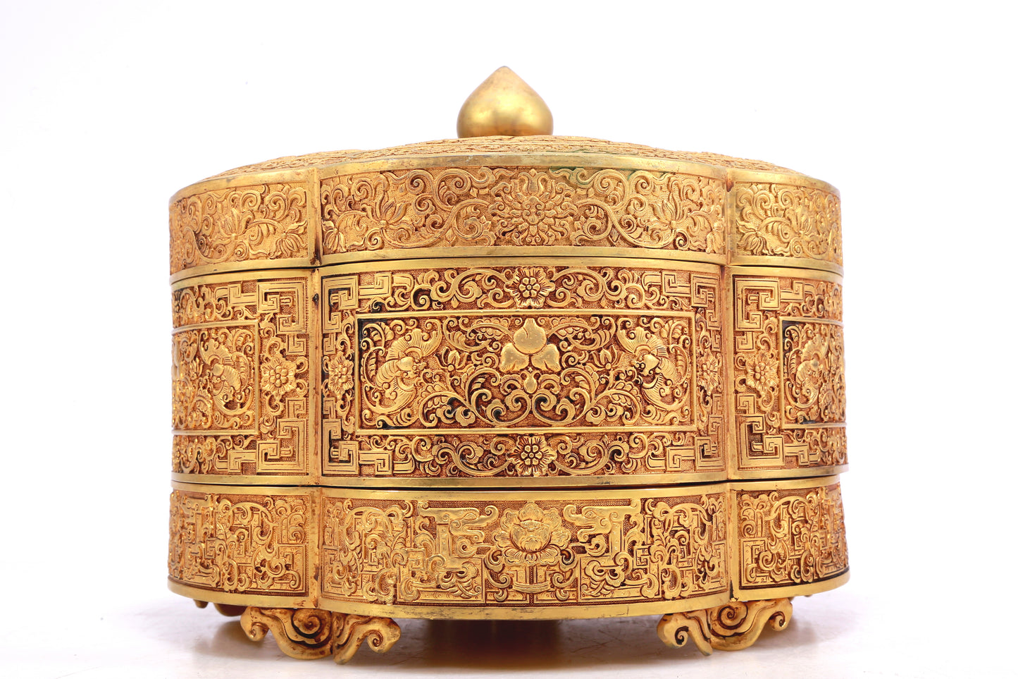 A Wonderful Gilt-Bronze 'Dragon& Auspicious Cloud' Box