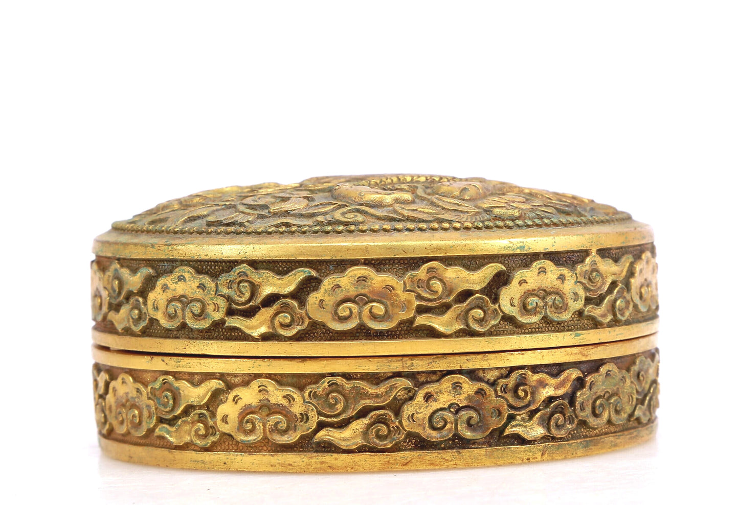 A Fantastic Gilt-Bronze 'Auspicious Beast& Cloud' Box