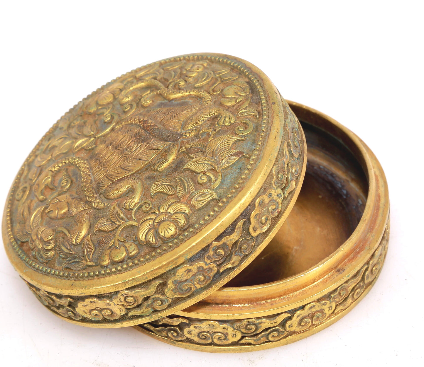 A Fantastic Gilt-Bronze 'Auspicious Beast& Cloud' Box