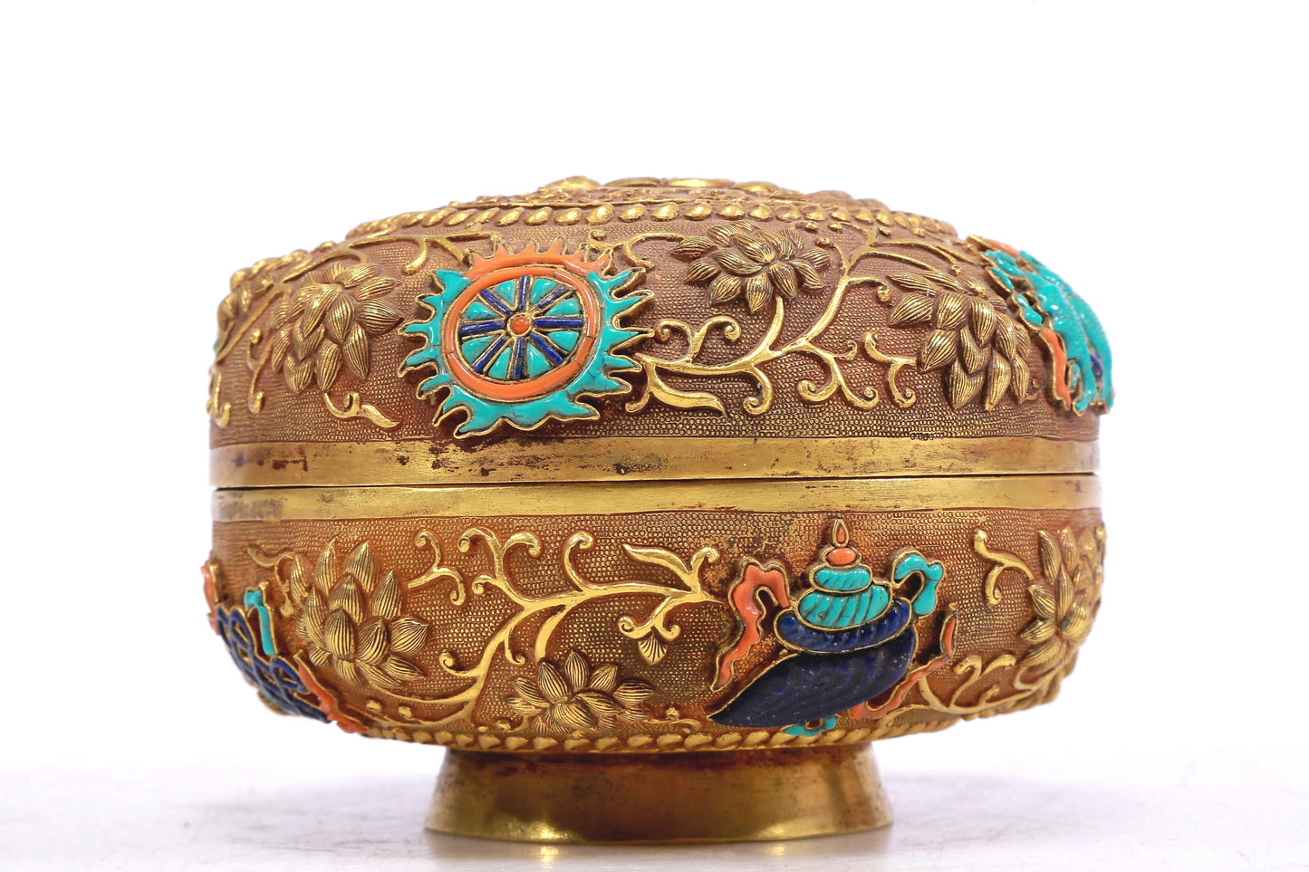 A Fantastic Gilt-Bronze Gem-Inlaid 'Scrolling Lotus& Buddha Shakyamuni' Box