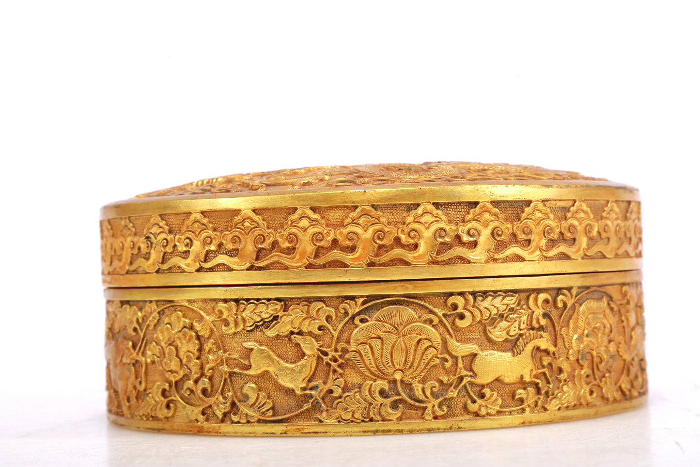 A Fantastic Gilt-Bronze 'Dragon& Auspicious Cloud' Box