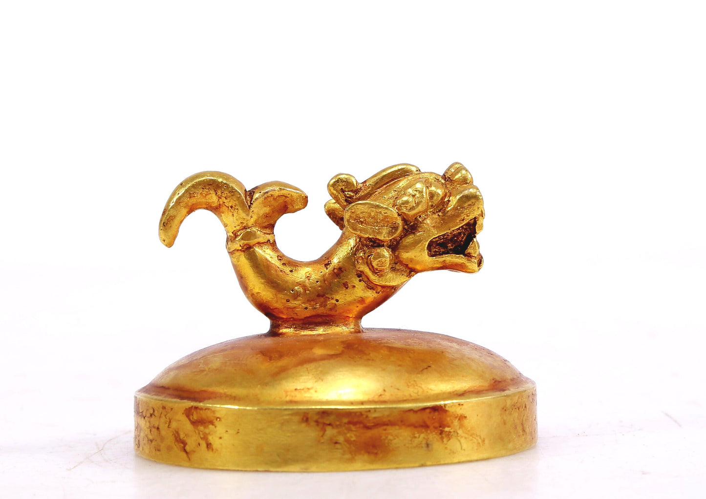 An Excellent Gilt-Bronze 'Bodhisattva' Dragon-Handled Vase And Cover