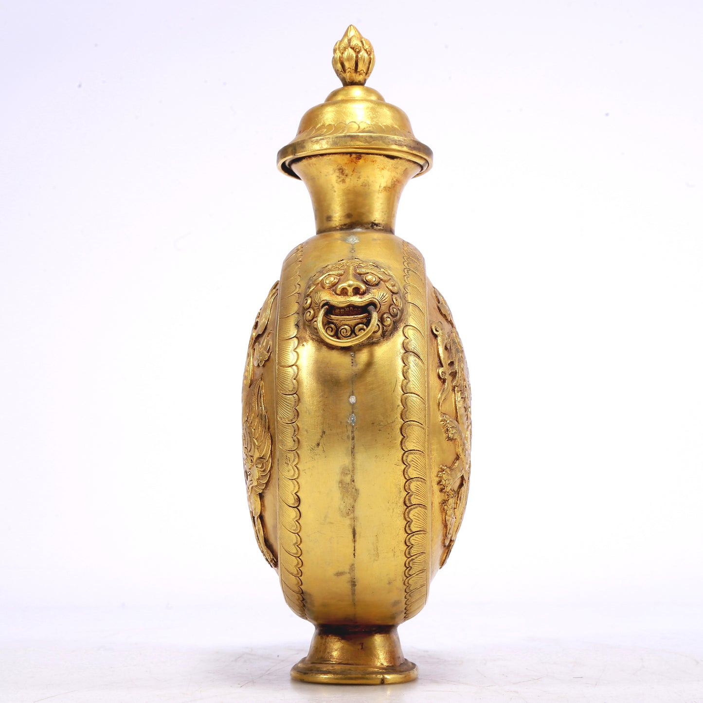 An Excellent Gilt-Bronze 'Lion' Lion-Handled Vase And Cover