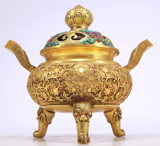 An Excellent Gilt-Bronze Gem-Inlaid 'Scrolling Lotus' Censer And Cover