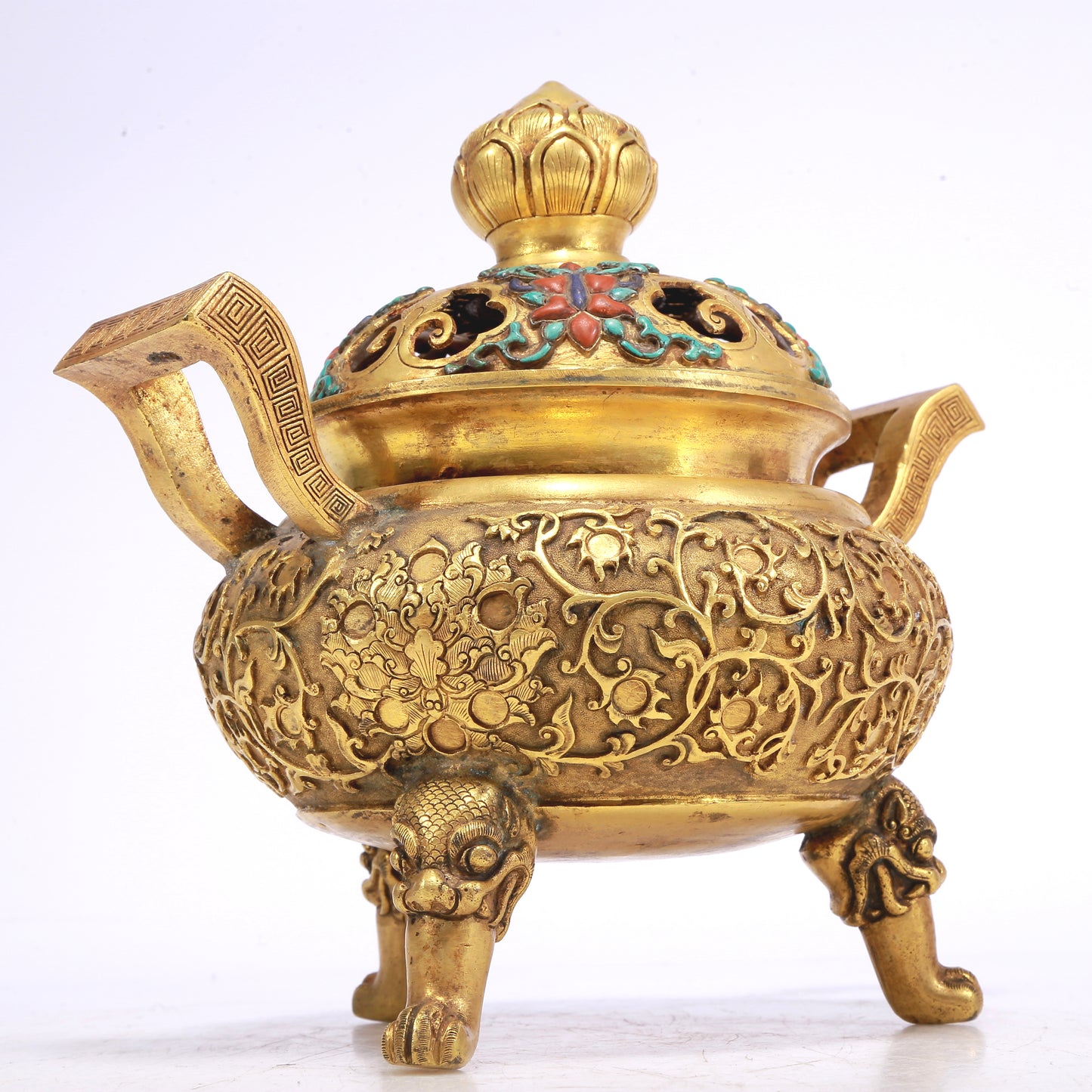 An Excellent Gilt-Bronze Gem-Inlaid 'Scrolling Lotus' Censer And Cover