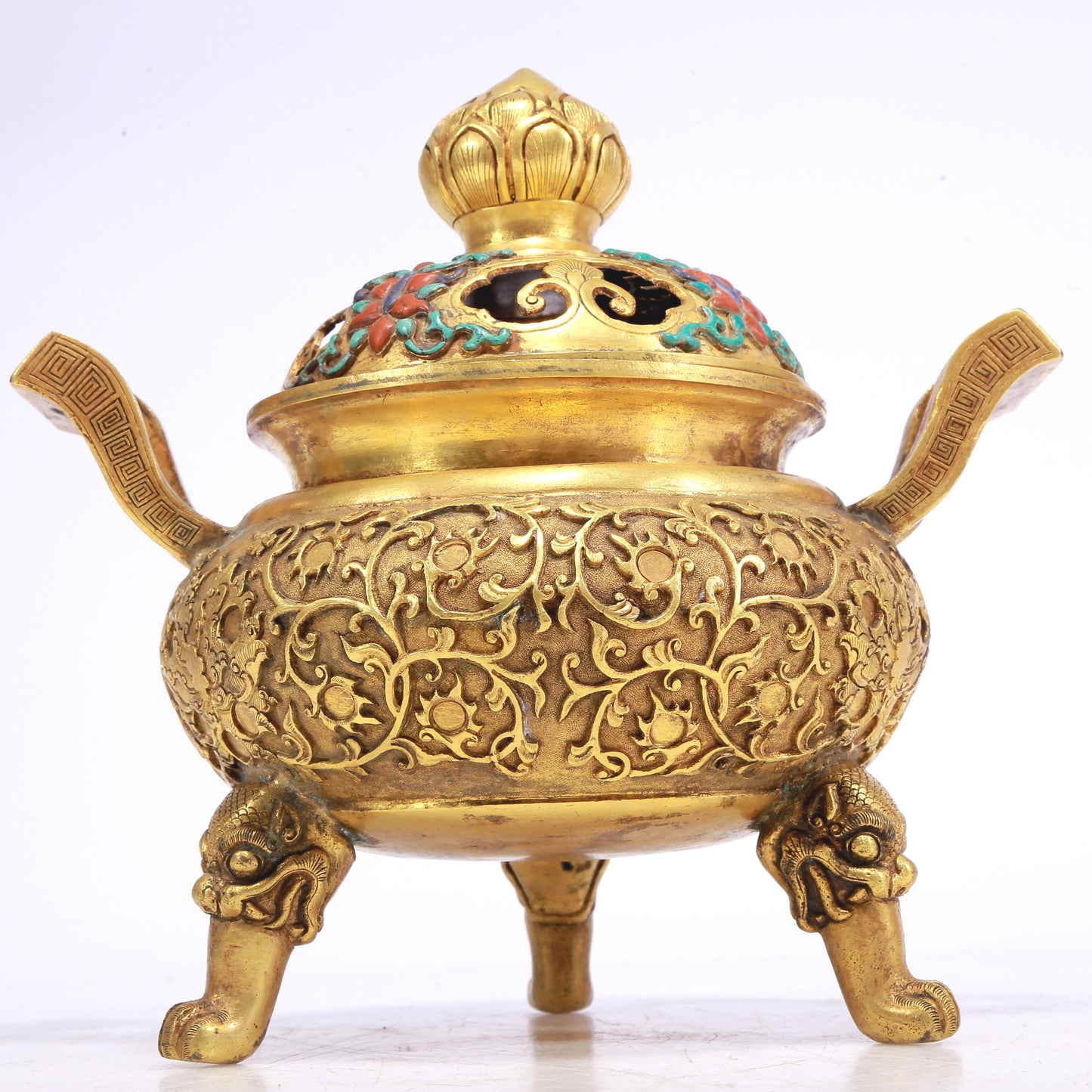 An Excellent Gilt-Bronze Gem-Inlaid 'Scrolling Lotus' Censer And Cover