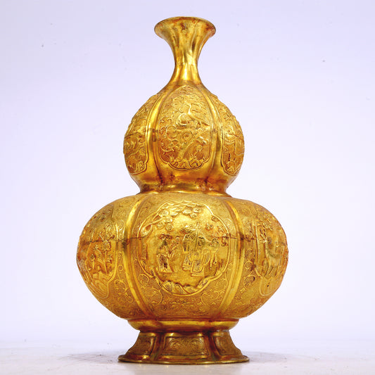 An Excellent Gilt-Bronze 'Scrolling Lotus& Figure' Gourd-Form Vase