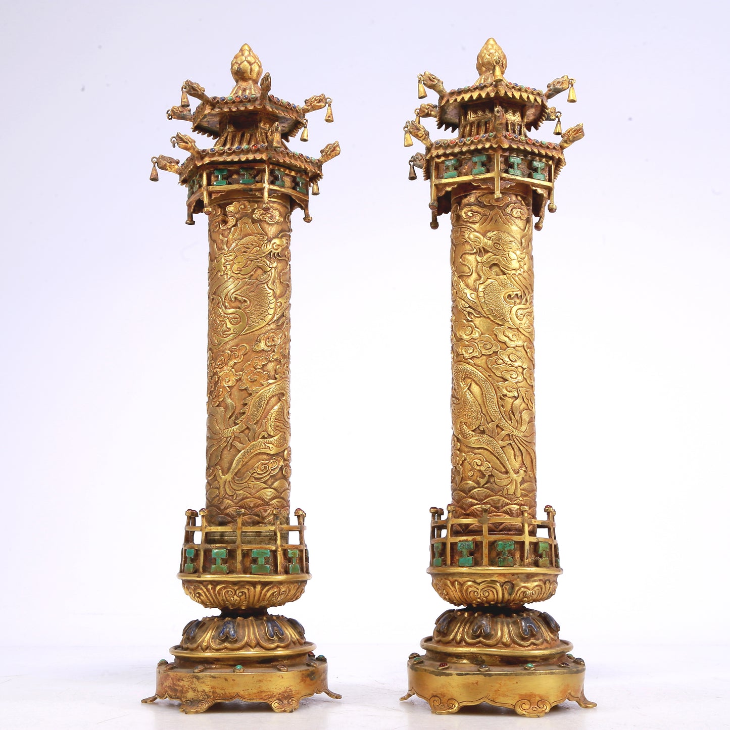 An Excellent Pair Of Gilt-Bronze Gem-Inlaid 'Dragon& Auspicious Cloud' Decorations