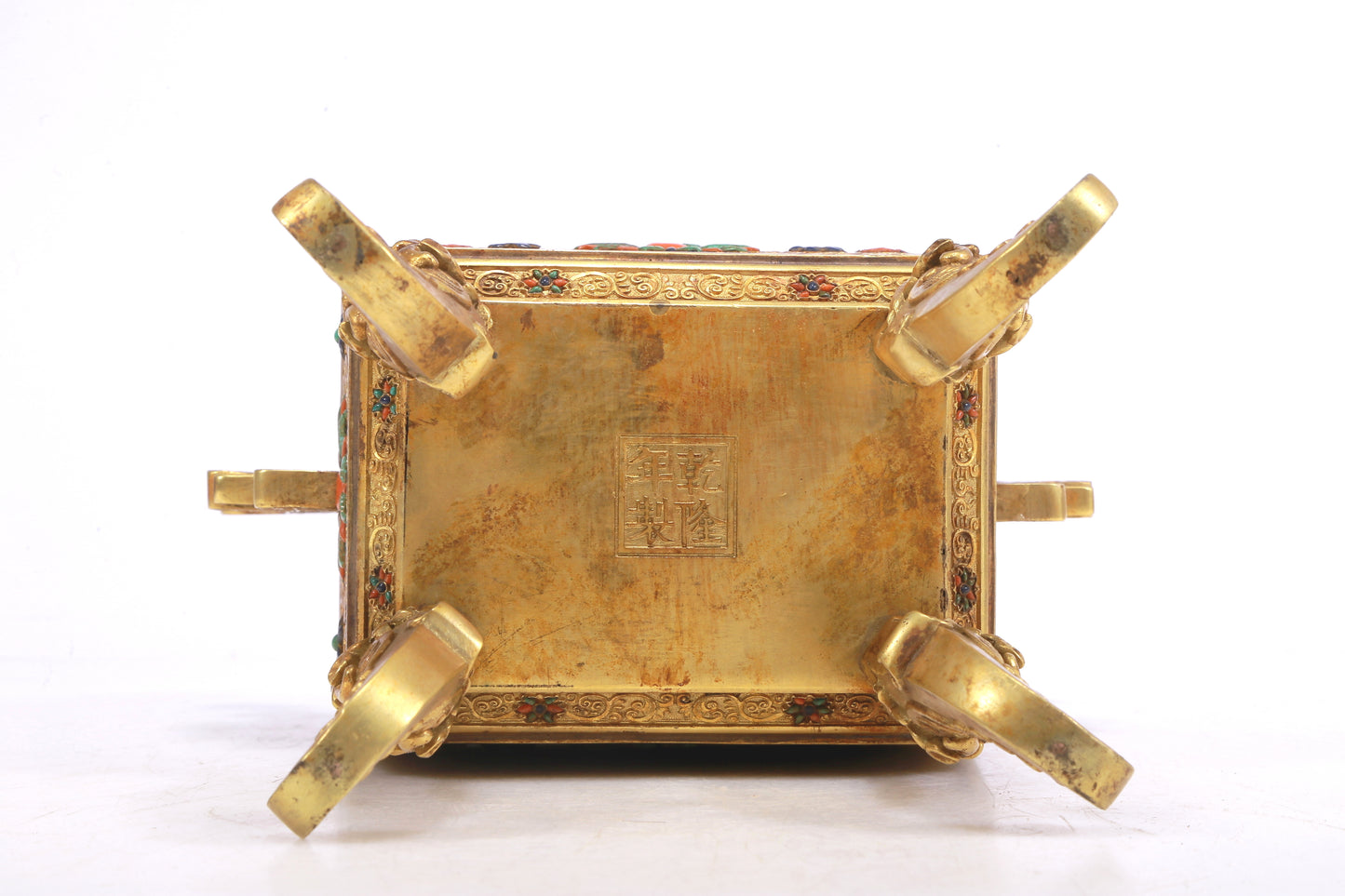 An Excellent Gilt-Bronze 'Scrolling Lotus' Censer And Cover