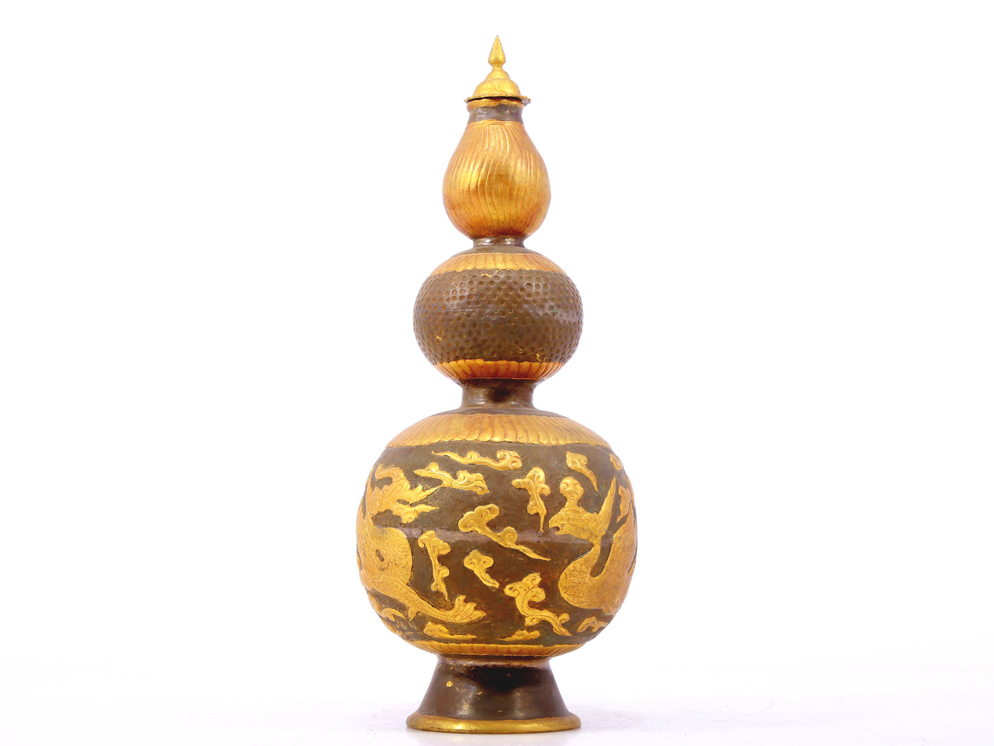 An exquisite gilt bronze bottle with dragon and phoenix patterns and lid