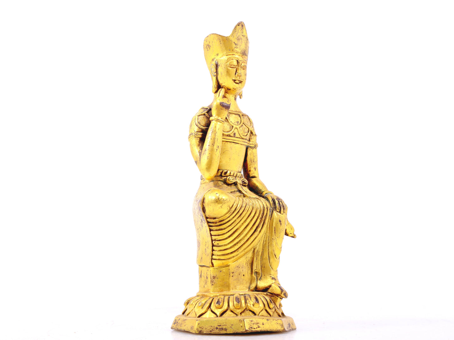 A sacred gilt bronze statue of Bodhisattva,