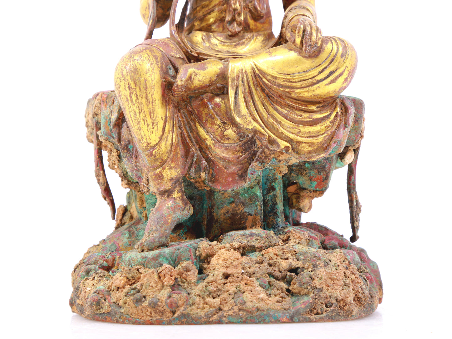 sacred gilt bronze statue of Guanyin