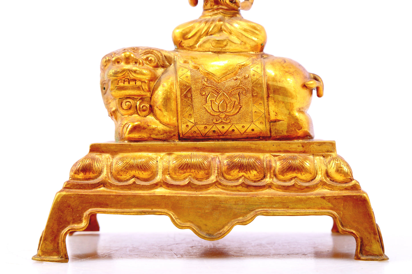 Gilt bronze statues of Manjushri and Samantabhadra,