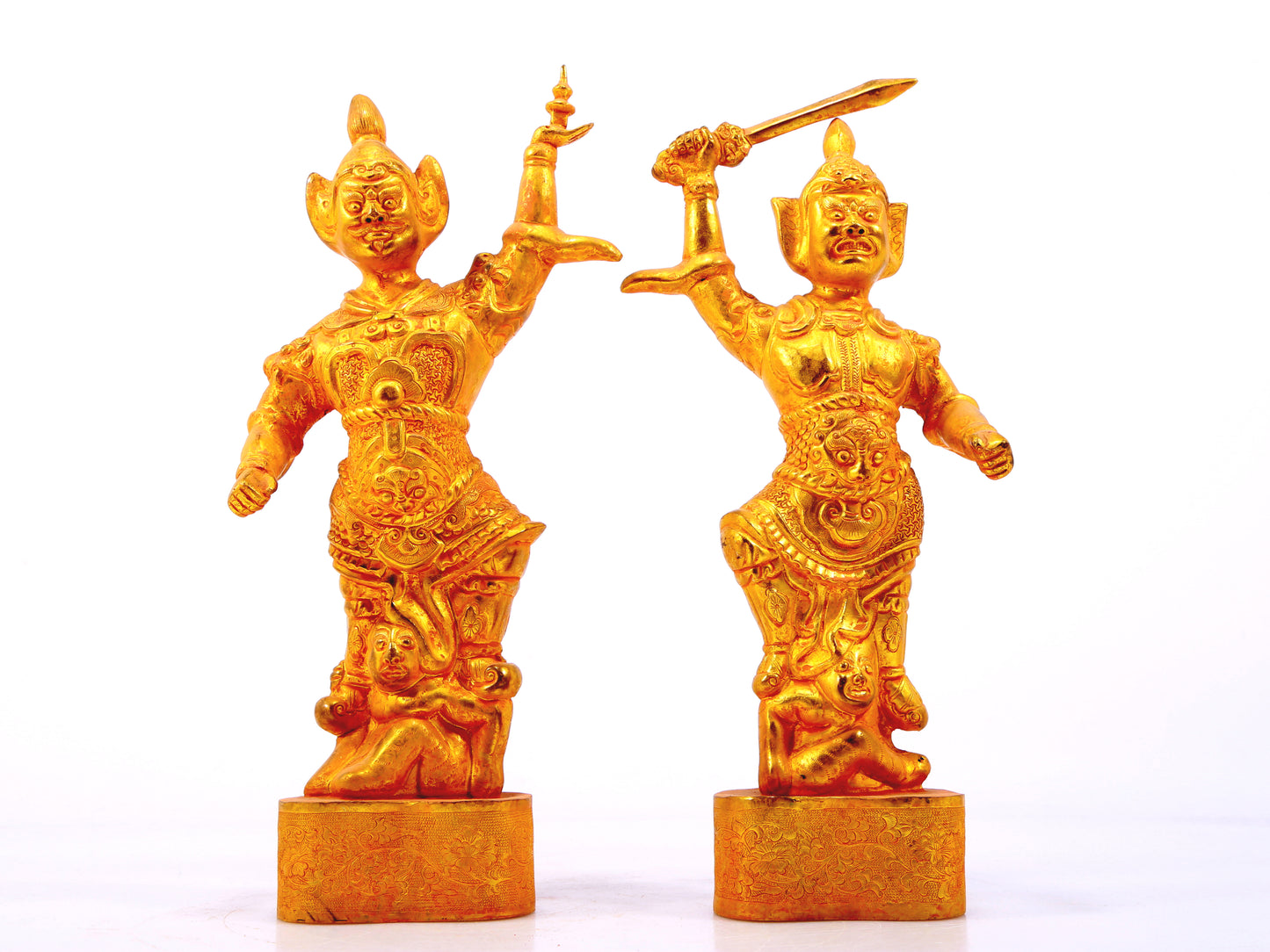 A group of solemn gilt bronze statues of the Heavenly King