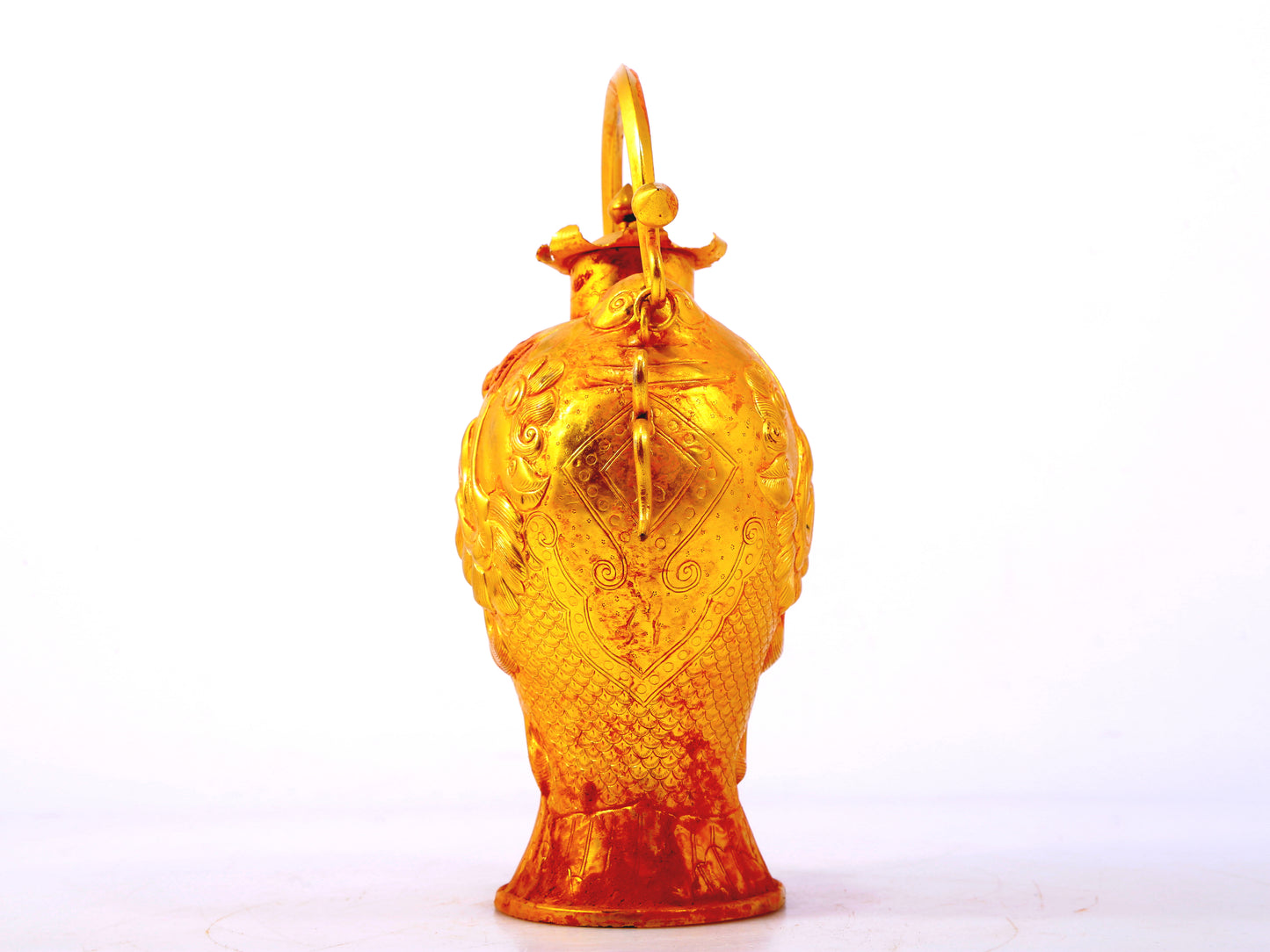 An exquisite gilt bronze fish-shaped bottle,