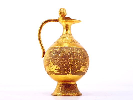 An exquisite gilt bronze hunting ewer